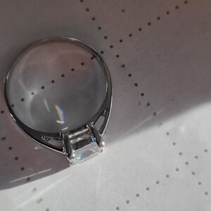 Elegant Silver Ring Princess Cut Cubic Zirconia Size 6